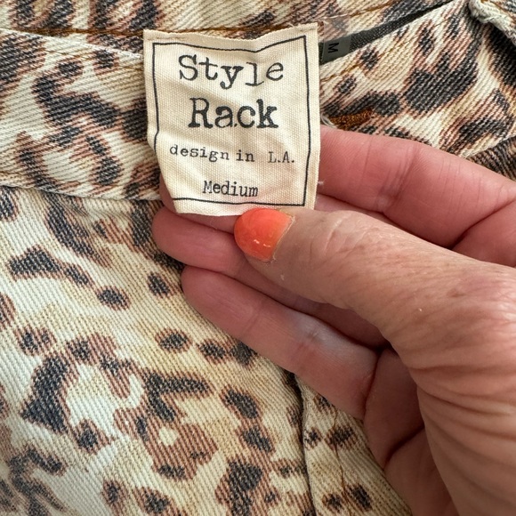 Style Rack Leopard Print jeans - Picture 3 of 11